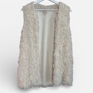 Love on a Hanger Faux Fur Cream Vest Small
